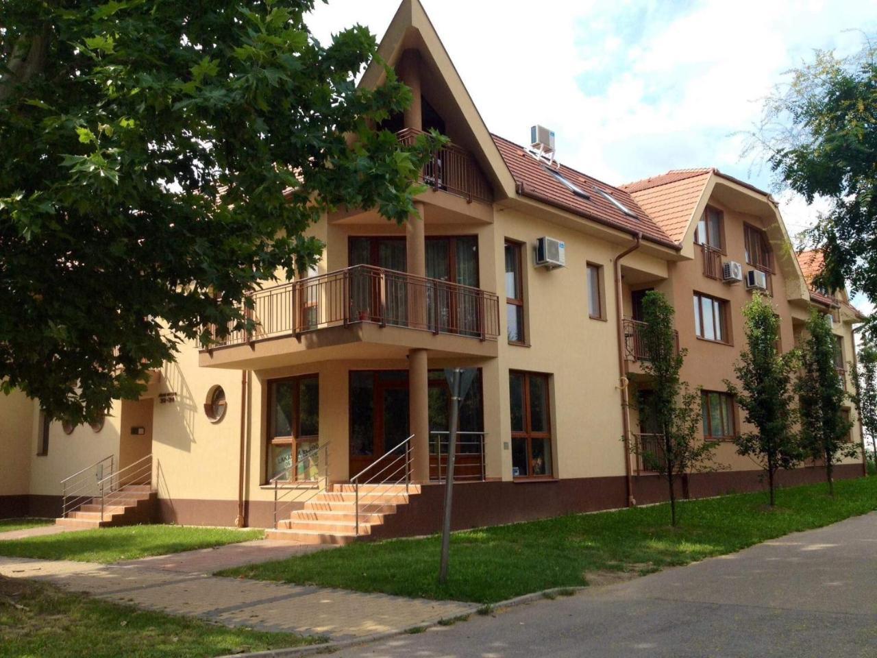 My Home Apartman Hajdúszoboszló 외부 사진